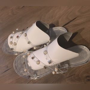 Wild Diva Lounge Jelly flats shoes size 7 clear gold studs. Transparent. New.